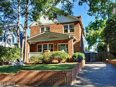 3389 Stephenson Pl NW, Washington, DC, 20015