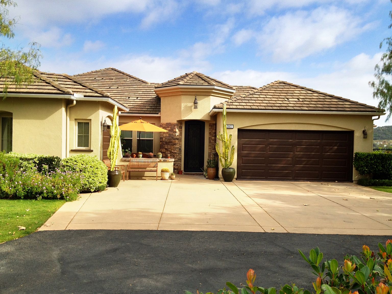 2927 Rue Montreux, Escondido, CA 92026 Zillow