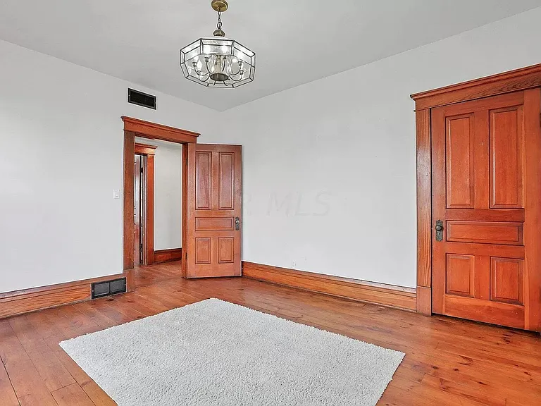 365 Hudson Ave #1 — Photo 18