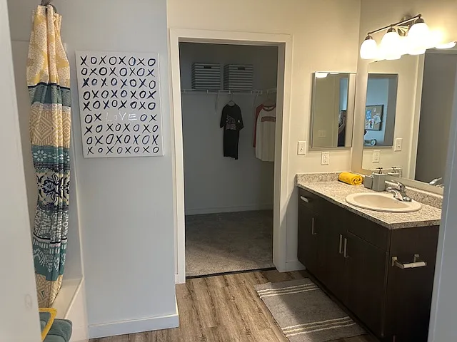 Hawks Landing Apartments — Photo 13