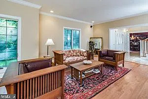 35 Pettit Pl Photo 1