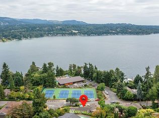 4255 Mercerwood Dr, Mercer Island, WA 98040
