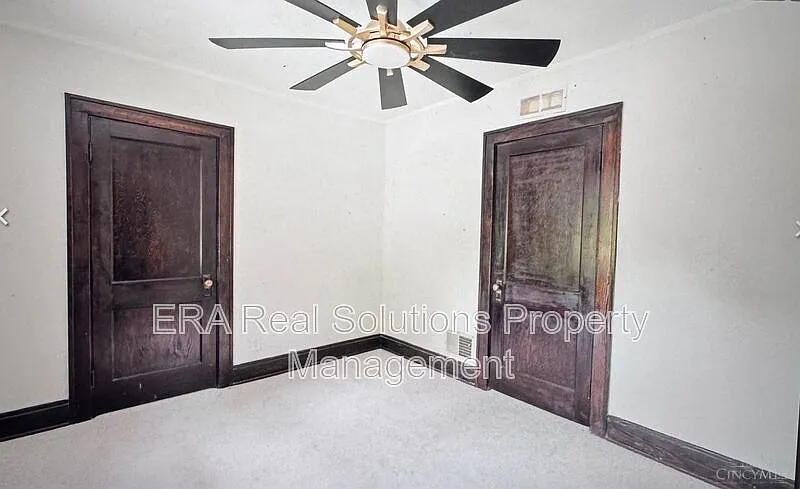 3 bed, 2.0 bath, $2,000 — Photo 4