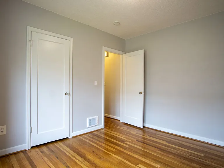 1952 NW Lovejoy St #3 — Photo 12