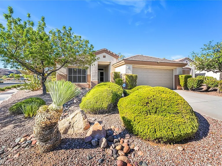 499 Elm Hollow Ct — Photo 4