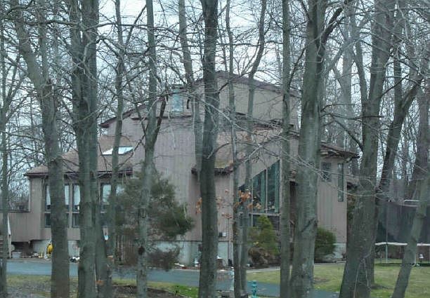 2nd image of 249 Post Office Rd