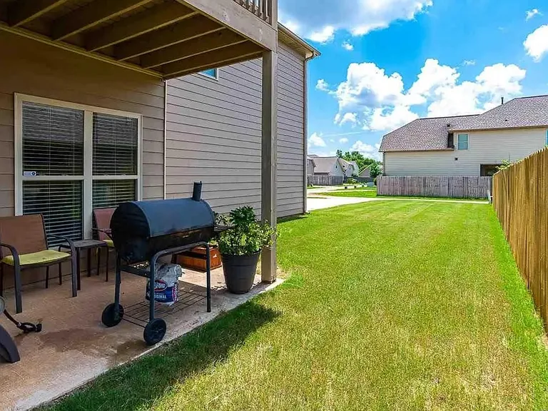 7102 Sutter Ct — Photo 5