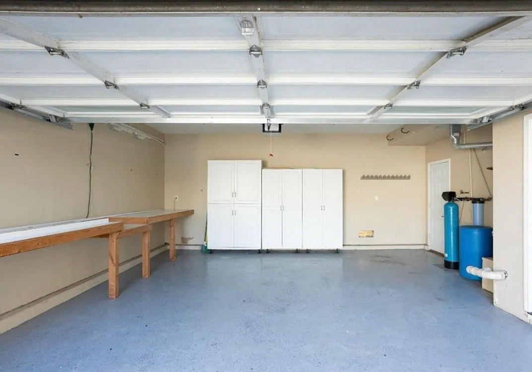 3 bed, 1871 sqft, $1,095 — Photo 4