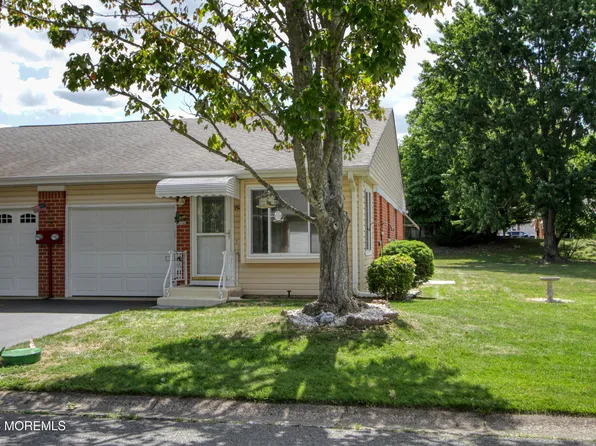 992 Constitution Boulevard #B, Whiting, NJ 08759