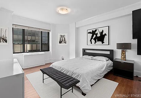 5th image of 210 E 47th St APT 11C