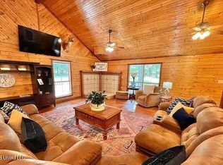119 Spruce Dr, Pinola, MS 39149