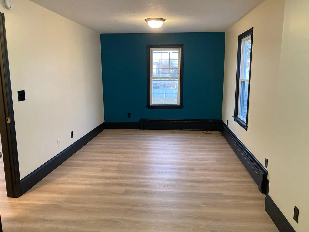 Building Photo - 27 Westfield St #201