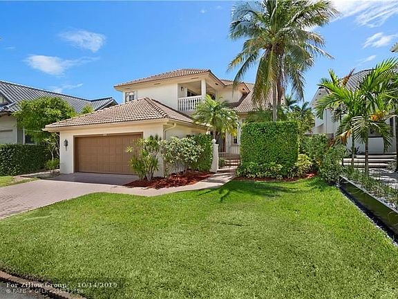 4th image of 800 Solar Isle Dr