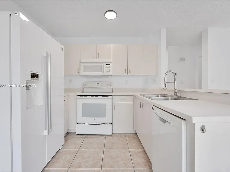 13909 SW 178th St #1 — Photo 10