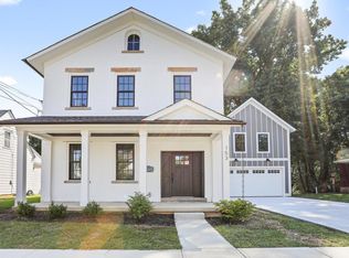 153 1/2 Washington St, Canal Winchester, OH 43110