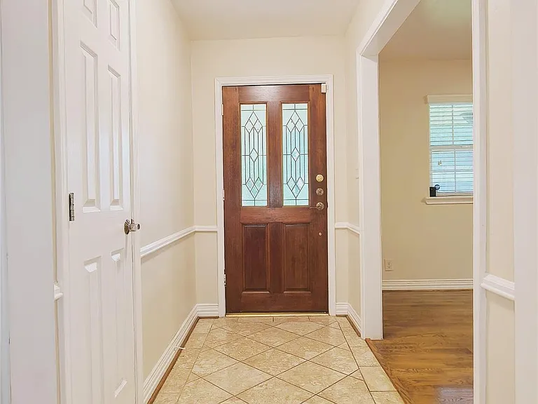5118 Lymbar Dr — Photo 5