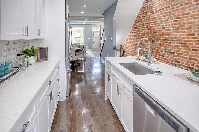 336 S Newkirk St — Photo 10