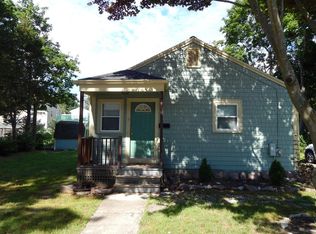 39 Selwyn Rd, Randolph, MA 02368