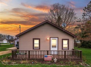 2118 Rockport Rd, Janesville, WI 53545