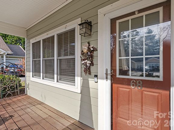 4th image of 68 Fox Briar Dr