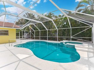 125 Saint Cloud Ln, Boca Raton, FL 33431