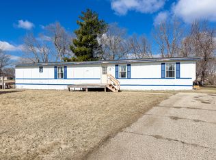 114 Wagon Wheel Cir, Brookings, SD 57006