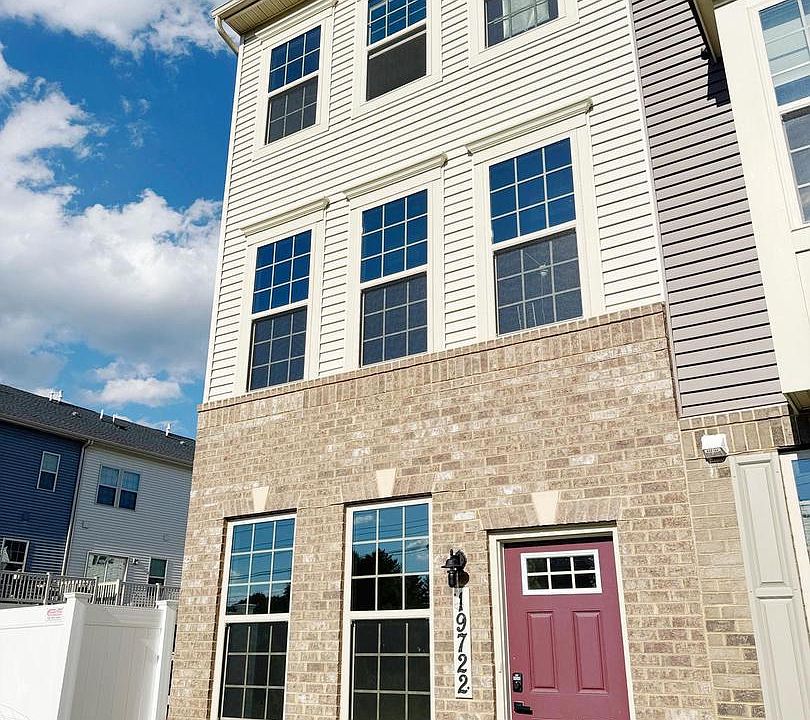 1st image of 19722 Preservation Mews