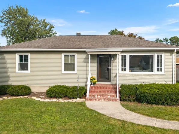 27 N Connecticut St, Hobart, IN 46342