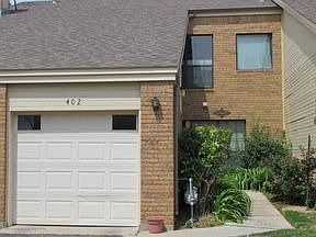 1st image of 1801 Steeplechase Dr APT 402