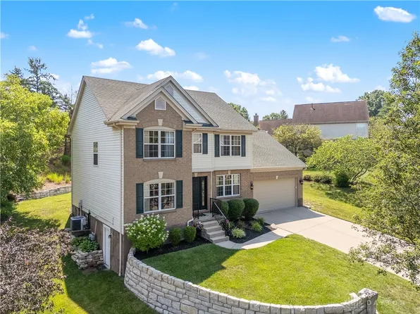 5810 Ravens Ridge Ln, Cincinnati, OH 45247