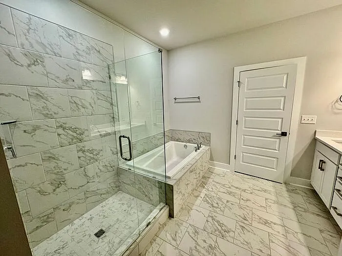 467 Raleigh Elm Dr — Photo 14