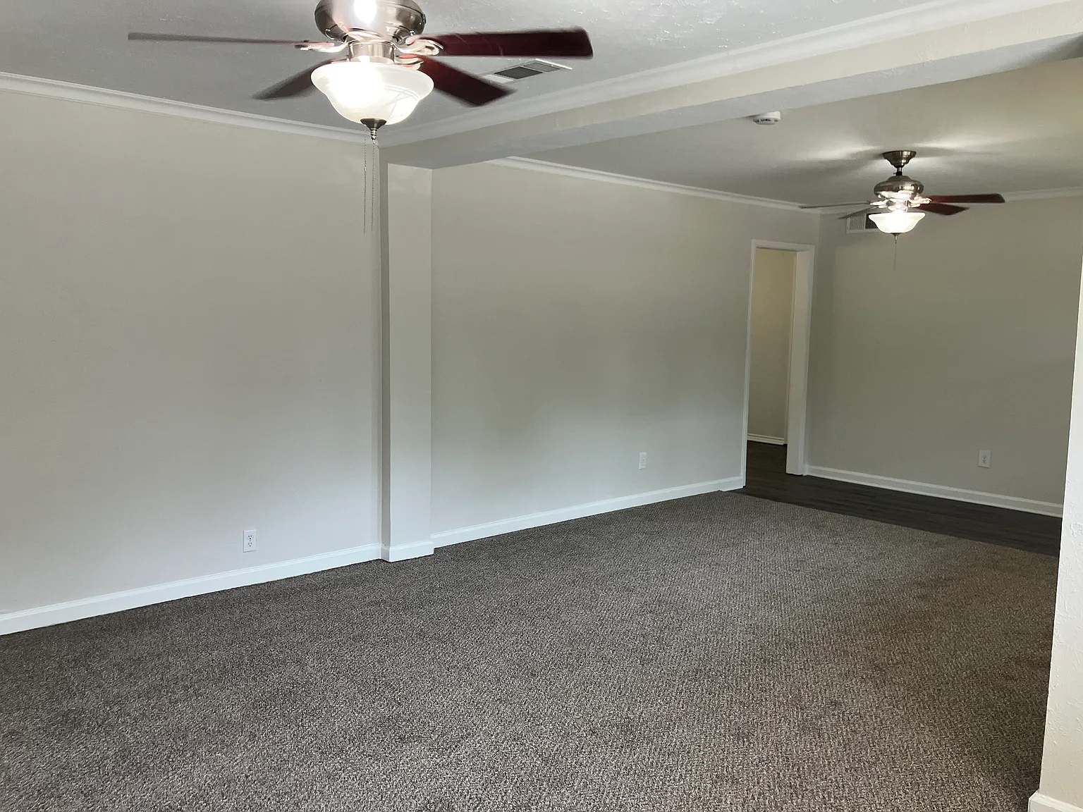 3 bed, 1.5 bath, 1440 sqft, $1,850 — Photo 3