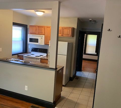 2nd image of 1706 Nicholson Pl Floor 2