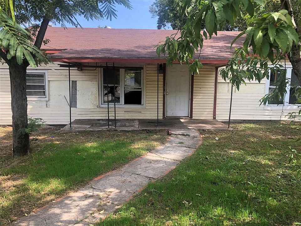 1st image of 601 Hodge St