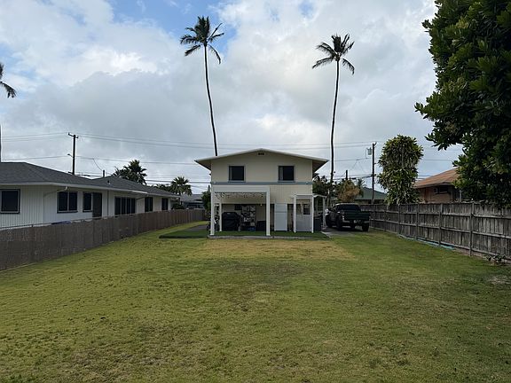 2nd image of 737 Maluniu Ave