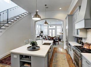 4914 Gibson St, Houston, TX 77007