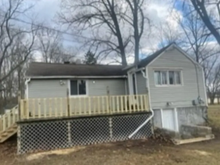 1430 Frederick Blvd — Photo 2