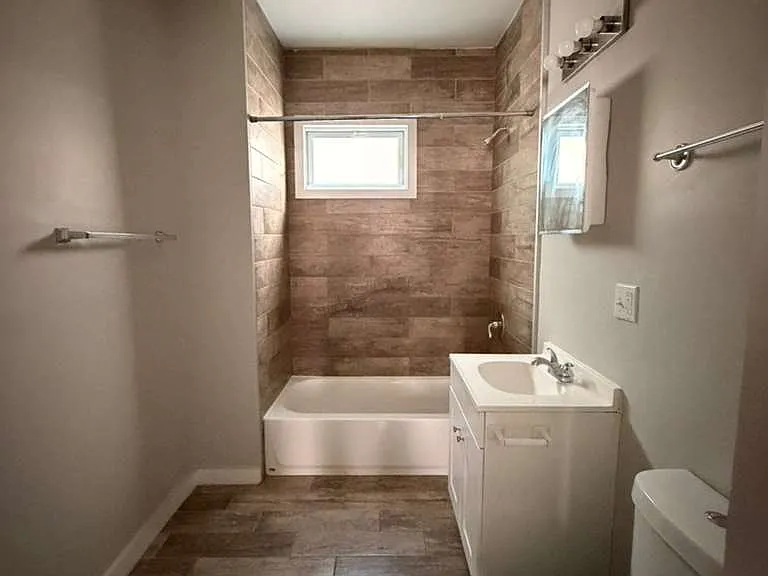 624 Dixwell Ave #1B — Photo 6
