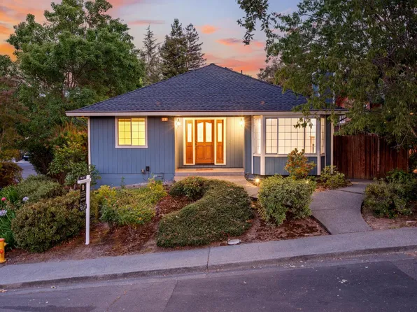 900 Caton Court, Sonoma, CA 95476