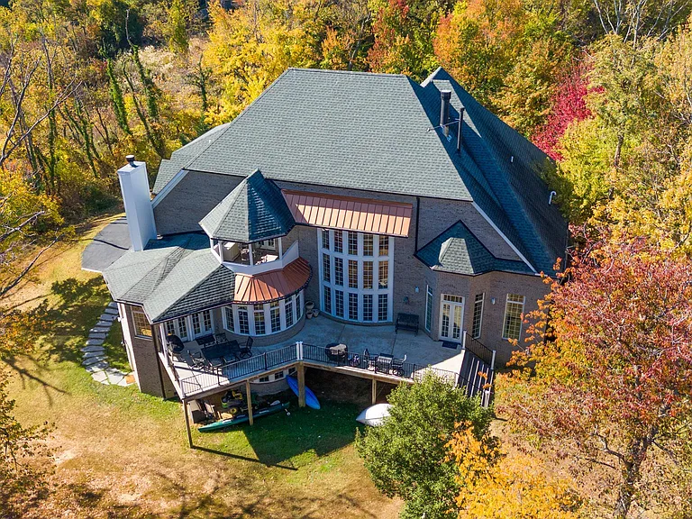 2620 Love Point Rd — Photo 10