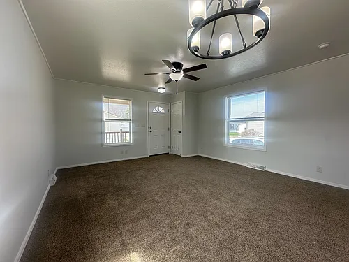 2050 Four Seasons Dr Photo 1