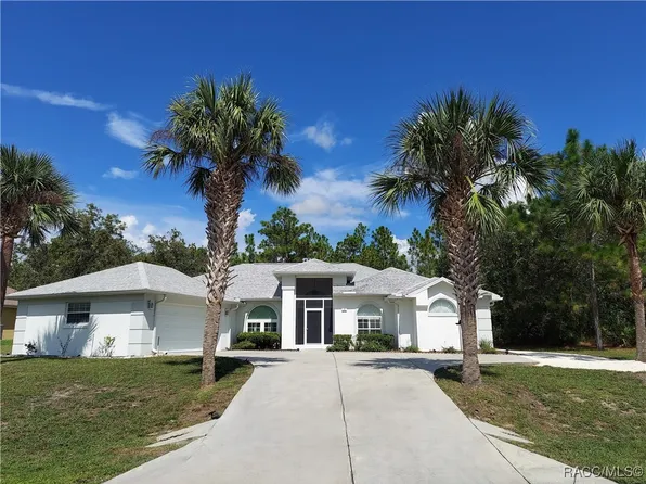 77 Vinca St, Homosassa, FL 34446