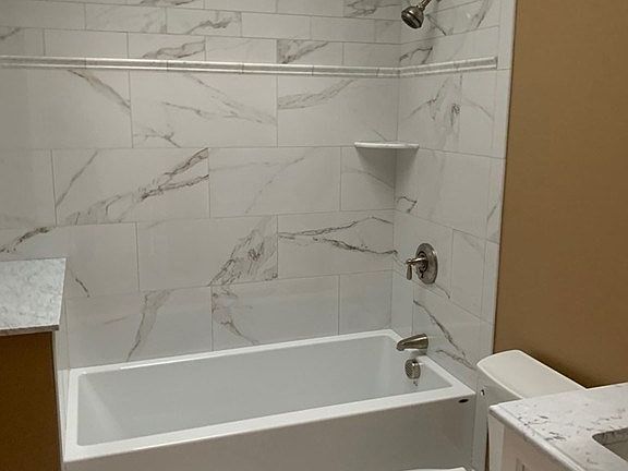 5th image of 46 Oakland St #1