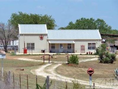 3150 County Road 349, Charlotte, TX, 78011