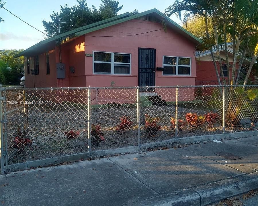 1st image of 338 NW 51st St
