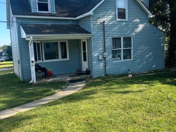 310 Helmer St, Sioux City, IA 51103