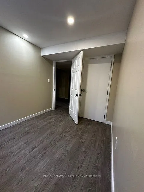 2 bed, $1,990 — Photo 4
