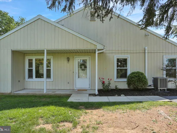 216 Halsey Ave, Reading, PA 19609