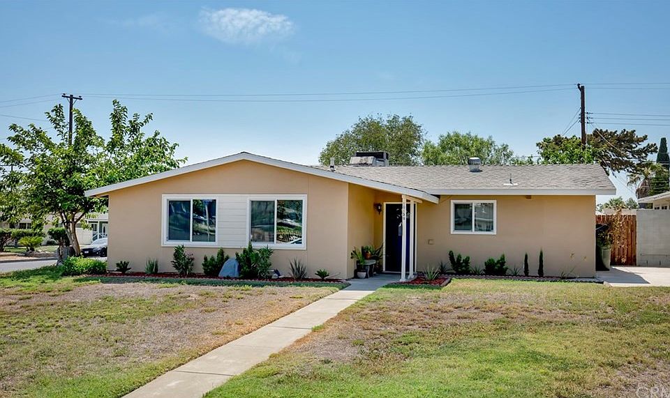 1st image of 10158 Galena Ave