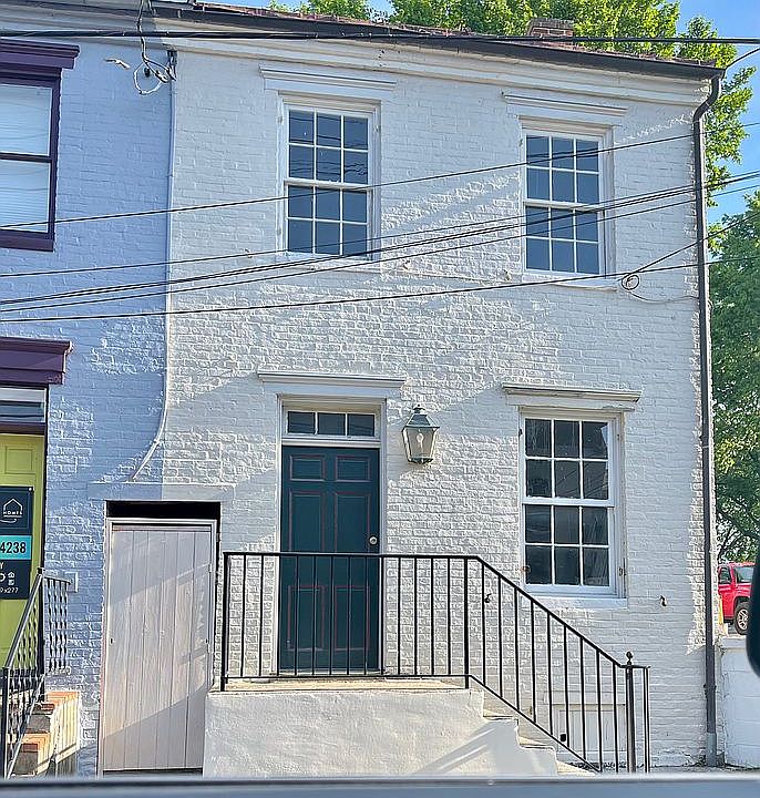 1st image of 168 W All Saints St